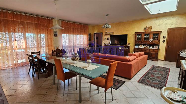3-ZimmerWohnung zu Verkauf in Cernusco sul Naviglio